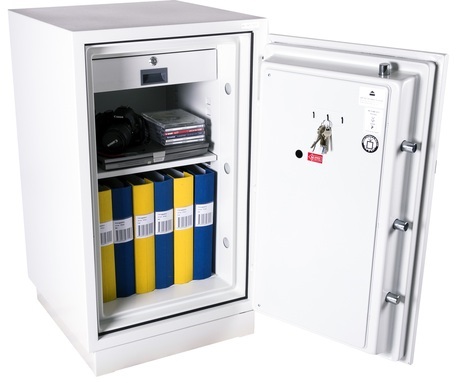 Brandsäkert dokumentskåp Fenix 42E, rymmer 11 st pärmar 90 minuters brandklass för papper och 60 minuter för datamaterial.